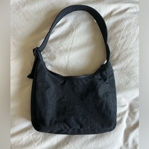 BAGGU Mini Nylon Shoulder Bag in Black